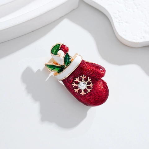 Christmas Glove Brooch Pin For Women Kids Enamel Zinc Alloy Rhinestone Snowflake Candy Cane Holly Leaf Festive Jewelry Gift