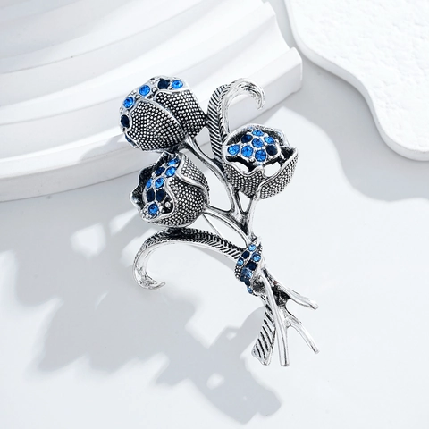Spilla a Forma di Bouquet di Rose in Lega Vintage con Strass per Donna Oro Argento Antico Elegante Gioielli per Matrimonio