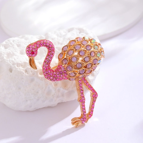 Elegante Broche de Flamenco de Aleación de Zinc con Strass Rosas Alfileres Brillantes en Forma de Animal para Mujeres Joyería de Fiesta Regalo