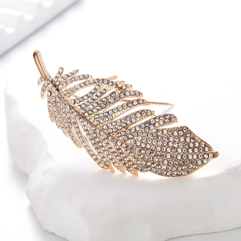 Elegante Legierung Strass Feder Brosche Für Damen Hochwertige Eingelegte Kristall Nadel Mode Anzug Kleid Korsage Zubehör Geschenk