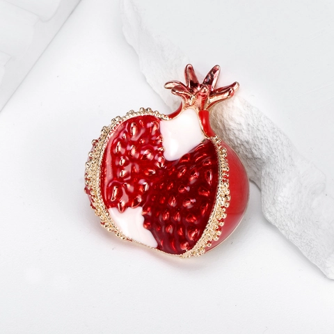 Elegante Spilla a Forma di Melograno per Donna in Lega di Zinco con Smalto Rosso Decorazione per Abbigliamento Gioielli Regalo