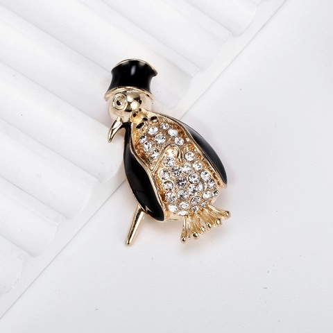 Elegante Spilla a Forma di Pinguino in Lega con Strass e Smalto per Donna Spilla da Revers a Forma di Pinguino Gentiluomo
