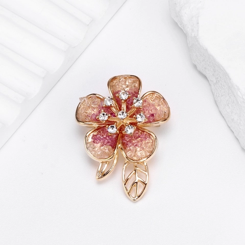 Französisch Elegante Kamelie Blume Brosche Legierung Strass Kristall Floral Pin Für Damen Hochzeit Bankett Party Schmuck Zubehör