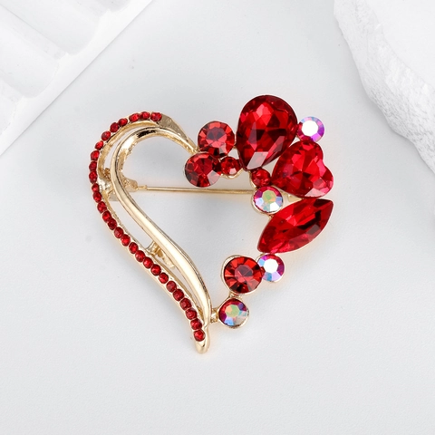 Spilla Elegante a Forma di Cuore con Strass in Lega Cristallo Rosso Spilla da Petto per Donna Vestito Cappotto Gioielli