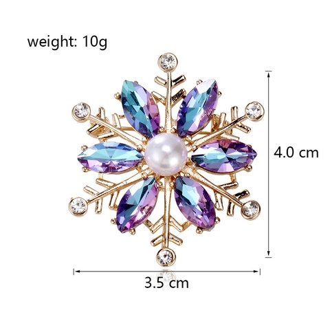 Elegant Alloy Snowflake Brooch Pin For Women Luxury Artificial Pearl Rhinestone Brooch New Chinese Style Clothing Accessory