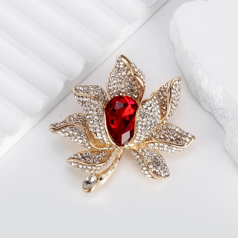 Eleganter Lotusblumen Brosche Aus Legierung Mit Strass Und Glas Inlay Vintage Luxuriöse Vergoldete Damen Hochzeit Party Schmuck