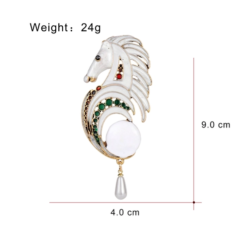 Retro Königshof-Stil Weiß Pferdekopf Brosche Mit Emaille Strass Und Künstliche Perle Anhänger Für Damen Legierung Schmuck