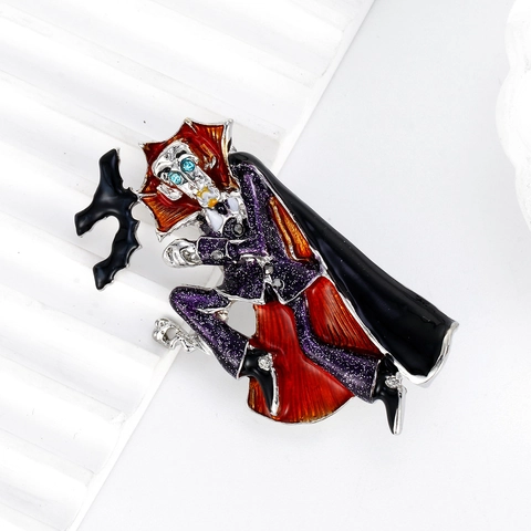 Gothic Halloween Vampire Brooch For Women Men Vintage Alloy Enamel Bat Pin With Blue Rhinestone Eye Costume Jewelry Gift
