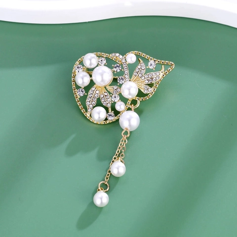 Vintage French Pearl Gourd Tassel Brooch Gold Alloy Rhinestone Hollow Flower Breastpin For Women Wedding Party Jewelry