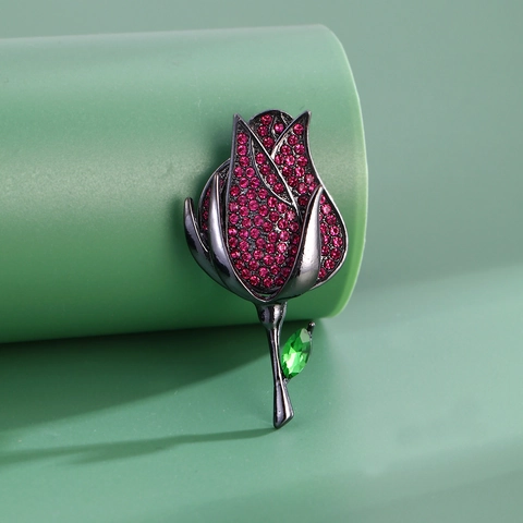 Elegante Broche de Rosa de Aleación Vintage para Mujer Lujo Strass Fucsia Flor Alfiler de Pecho Retro para Traje Abrigo Boda Joyería