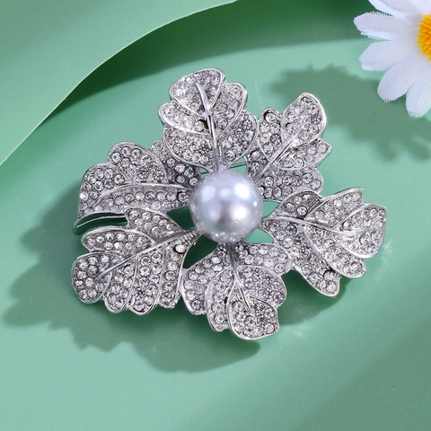 Spilla in Lega Vintage a Forma di Fiore e Foglia con Strass e Perla Artificial Gioielli Eleganti per Matrimoni Feste Accessori