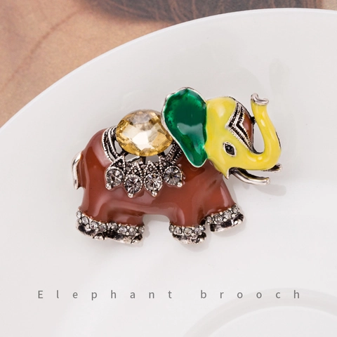 Vintage Alloy Elephant Brooch With Enamel Rhinestone Faux Pearl Retro Animal Lapel Pin For Women Men Fashion Jewelry Gift