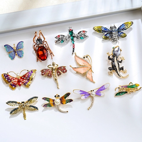 Fashion Colorful Insect Animal Brooch For Women Men Vintage Alloy Rhinestone Enamel Butterfly Dragonfly Beetle Cicada Lizard Pins Jewelry Gift