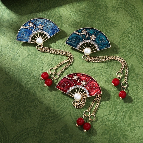 Vintage Chinese Style Fan Shaped Brooch With Tassel Enamel Faux Pearl Rhinestone Pin For Women Cheongsam Decorative Jewelry