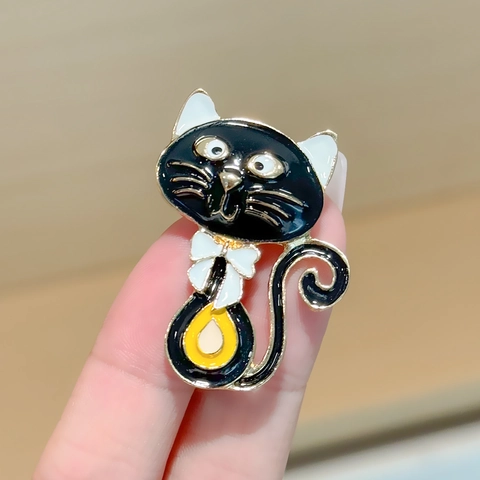 Simpatica Spilla a Forma di Gatto Nero in Smalto Con Fiocco in Lega Spilla Animale per Donna Accessori per Abiti Gioielli