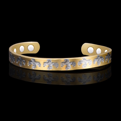 Vintage 18K Gold Plated Copper Magnetic Cuff Bracelet Two Tone Eagle Thunderbird Pattern Health Care Open Bangle Jewelry For Women Men