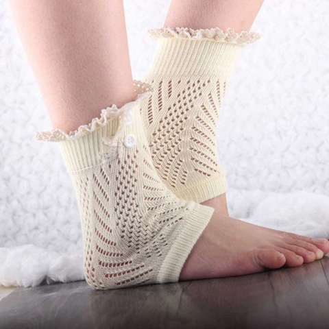 Women Knit Boot Cuffs Hollow Out Leg Warmers With Lace Trim And Buttons Autumn Winter Short Crochet Socks Foot Covers