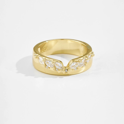Bague Couronne en Forme de V en Argent Sterling 925 Plaqué Or 18K Avec Zirconium Marquise Incrusté Bijoux pour Femmes