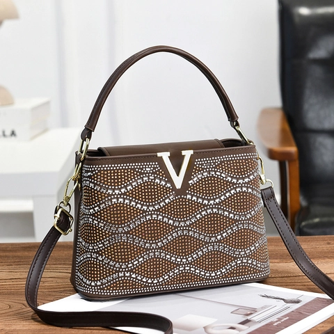 Women Rhinestone Wavy Pattern Handbag PU Leather Shoulder Crossbody Bag V-Shaped Metal Buckle Top Handle Purse Fashion Elegant Gift