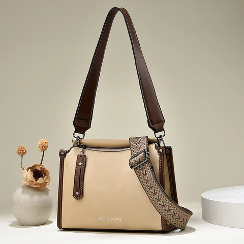 Mode Damen PU Leder Schultertasche Mit Gemustertem Breitgurt Urban Minimalistisch Quadratisch Umhängetasche Kleine Tote Für Alltag