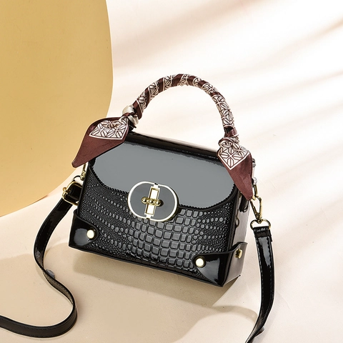 Elegante Damen Handtasche Mit Krokodil-Prägung PU Leder Schultertasche Mit Schal-Griff Und Goldenem Metallschloss Klappe Oben