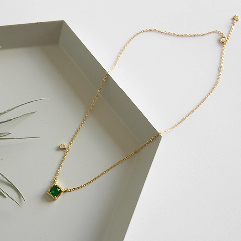 925 Sterling Silver Emerald Green Zirconia Pendant Necklace For Women 18K Gold Plated Vintage Square Gemstone Fine Jewelry