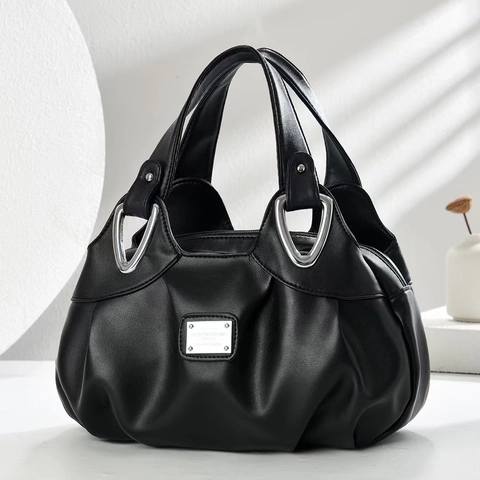 Borsa a Mano Dumpling in Pelle PU Grande Capacità da Donna Minimalista Plissettata Borsa a Tracolla Casual Tote Hardware Argento