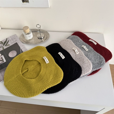 Boina de Punto Vintage Para Mujer Con Lindas Orejas de Oso Cálida Suave Color Sólido Gorra de Pintor de Invierno Para Uso Diario Casual