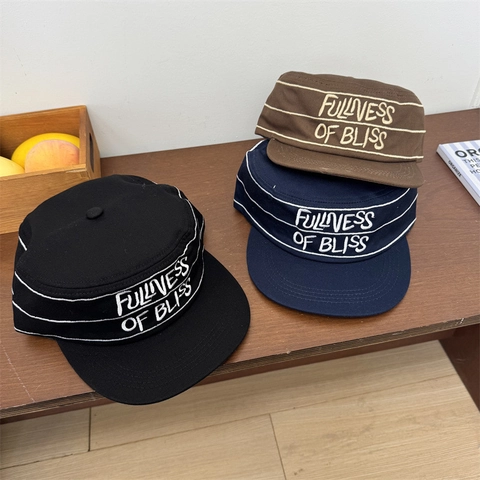 Unisex Vintage Flache Krempe Cadet Cap Gestreift Buchstaben Bestickt Polyester Atmungsaktiv Sonnenschutz Freizeit Militär Hut