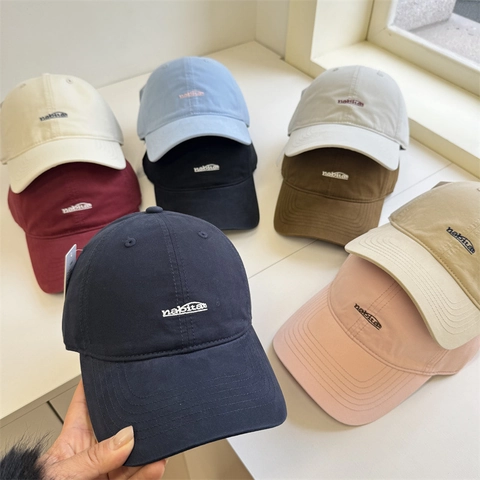 Gorra de Béisbol Unisex Minimalista con Letras Bordadas Techo Blando Ajustable Protección Solar Poliéster Moda Casual Aire Libre