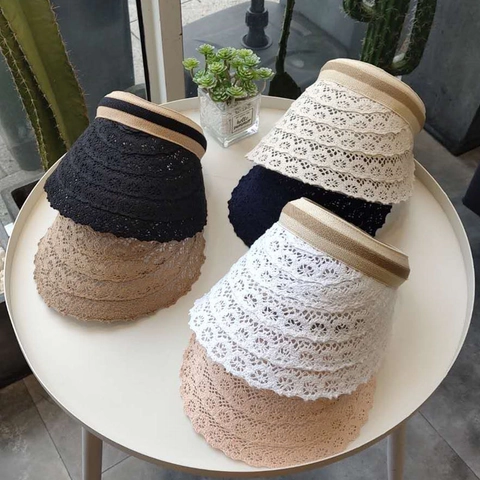 Damen Koreanischer Stil Spitze Stroh Sonnenvisier Hut Hohl Breite Krempe Oben Offener Strandhut Mit Gestreiftem Gummiband