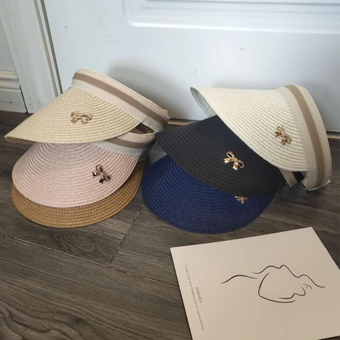 Dames Zonneklep Strooien Hoed Met Strik Metalen Accessoire Gestreepte Band Zomer Strand Zonbescherming Ademend Mode Vrijetijds Pet