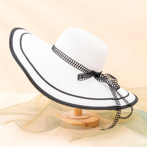 Chapeau de Paille à Large Bord pour Femmes Protection Solaire Couleur Contrastée Nœud Chapeau de Plage pour Vacances Été Élégant
