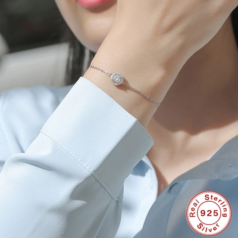 0,5 Karat Moissanit Rundes Halo Armband Für Damen 925 Sterlingsilber D Farbe VVS1 Elegantes Minimalistisches Schmuck Geschenk