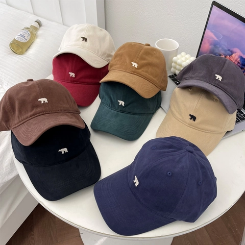 Casquette de Baseball en Mélange de Coton Brossé Style Coréen Pour Hommes Femmes Broderie Ours Minimaliste Chapeau de Soleil Ajustable Extérieur