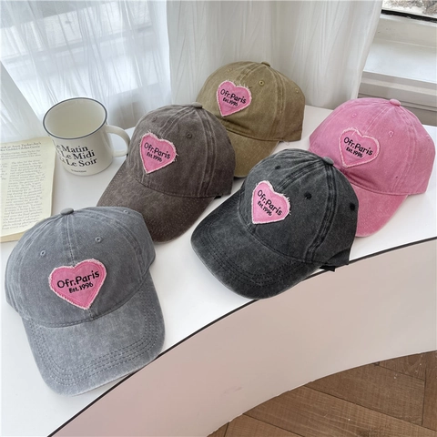 Gorra de Béisbol Retro de Algodón Lavado Mujer Hombre Parche de Bordado de Corazón Letra de París Envejecido Sombrero de Sol Ajustable Accesorio de Moda Casual