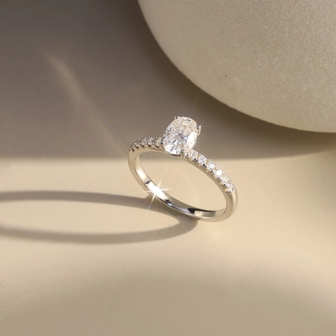 Minimalist 925 Sterling Silver Oval Cut Moissanite Engagement Ring For Women D Color VVS Pave Setting Fine Jewelry Gift