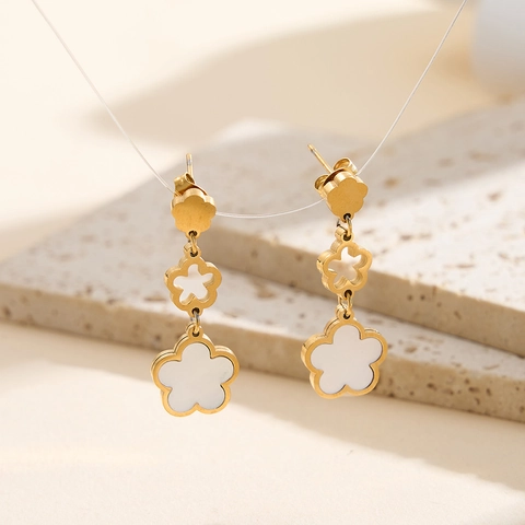304 Stainless Steel Clover Flower Drop Earrings With White Shell Inlay For Women Minimalist PVD Gold Plated Fashion Jewelry