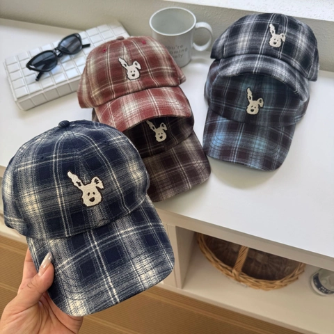 Korean Style Plaid Baseball Cap Women Sun Protection Breathable Adjustable Animal Puppy Rabbit Embroidery Plaid Duck Tongue Hat