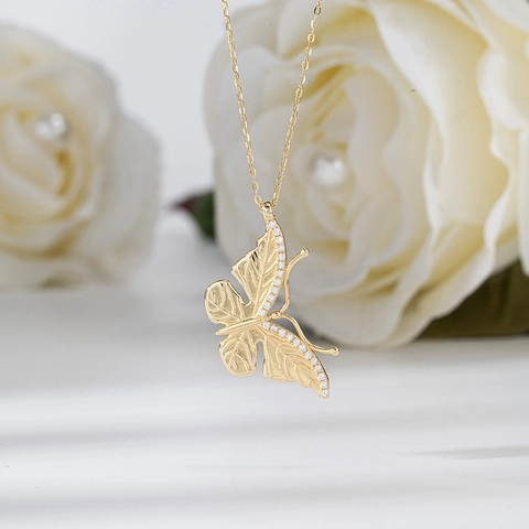 925 Sterling Silver Butterfly Pendant Necklace Gold Plated Zirconia Inlaid Animal Jewelry Gift For Women Girls Neck饰