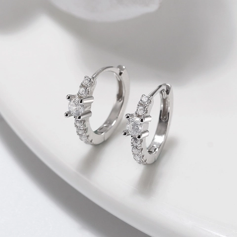Pendientes de Aro Redondos de Plata de Ley 925 con Diamantes de Imitación para Mujer Pendientes de Botón de Círculo Geométrico Minimalista