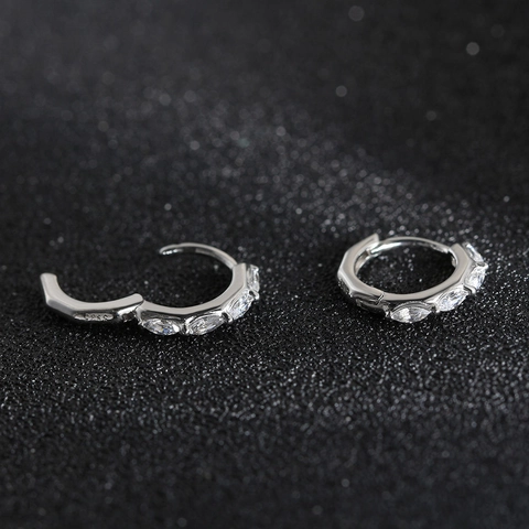 Orecchini a Cerchio in Argento Sterling 925 Con Zirconia Marquise Orecchini Huggie Minimalisti Eleganti per Donna Gioielli di Lusso