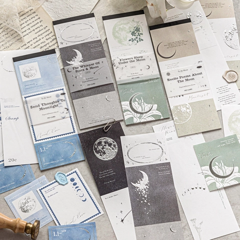 Blocco Note Vintage in Carta Kraft Bianca Serie To The Moon Rilievo in Argento Poesia Lunare Celeste Materiale per Diario
