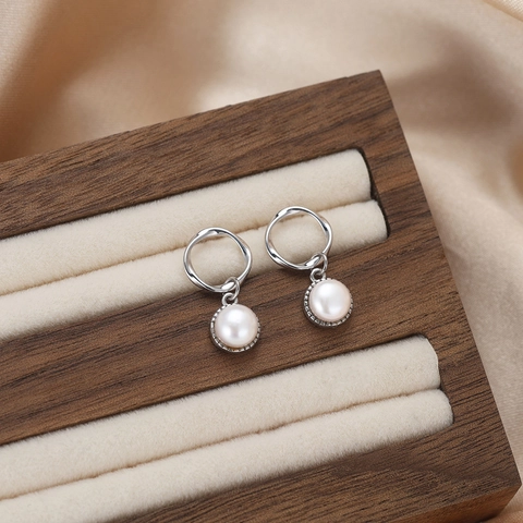 925 Silber Süßwasserperle Ohrstecker Für Damen Französisch Minimalistisch Geometrisch Gedrehte Hohlohrringe Elegante Schmuckzubehör Geschenk