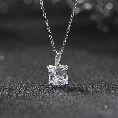 925 Sterling Silver Square Zirconia Pendant Necklace For Women Elegant Princess Cut Clavicle Chain Fashion Jewelry Gift