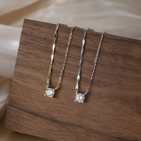 Collar con Colgante de Plata de Ley 925 y Circonia Cadena Asimétrica Joyería Geométrica Minimalista para Mujer Chapado en Oro de 14K y Platino