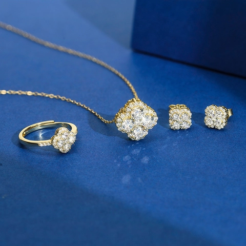 Orecchini a Bottone a Quadrifoglio in Argento Sterling 925 con Strass per Donna Leggeri di Lusso Oro Argento Orecchini Geometrici