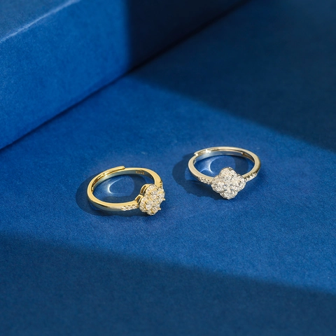 Anillo Abierto Ajustable de Plata de Ley 925 con Trébol de Cuatro Hojas para Mujer Chapado en Oro Blanco con Strass Joyería