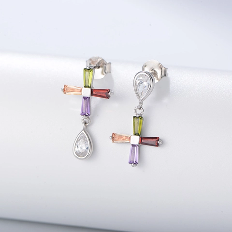 Orecchini Pendenti a Croce con Strass Colorati Asimmetrici Perno in Argento Sterling 925 Gioielli Donna Geometrici Multicolore