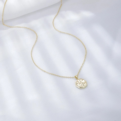 Collana con Pendente a Moneta Ottagonale in Argento Sterling 925 con Rilievo di Figura Romana Gioielli Vintage Placcati Oro